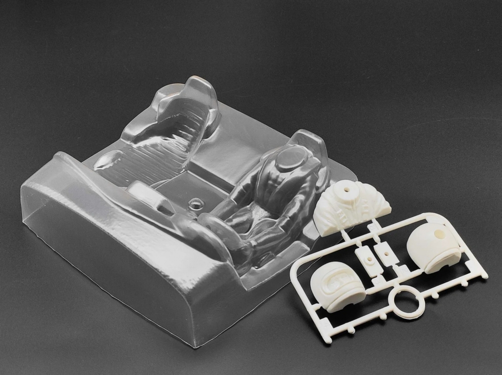 Lexan Inserts LEXAN COCKPIT INSERT / INTERIOR INCL. DRIVER and HELMET FOR CRAWLER ...