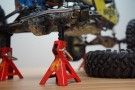 Yeah Racing 1/10 RC Rock Crawler Accessory Height adjustable 6 Ton Jack 2pcs Red thumbnail