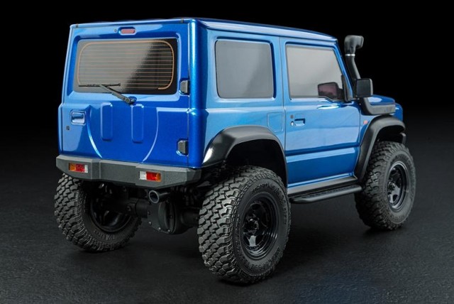 Bildet viser ferdig lakkert og montert karosseri