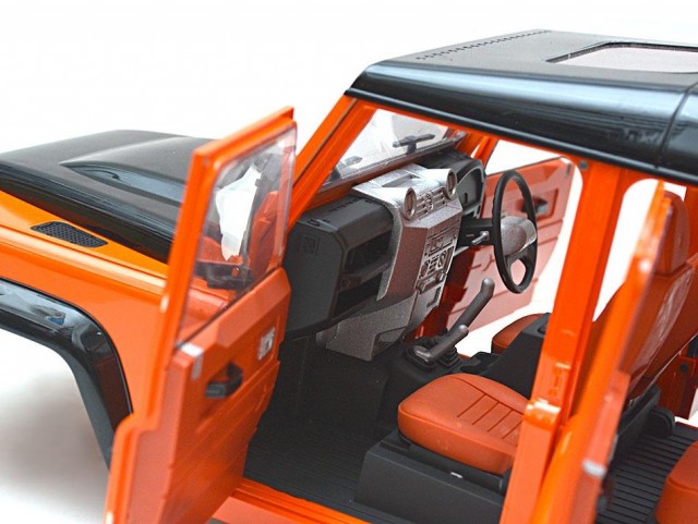 Body comes as a Kit and needs to be painted by yourself. Photo is only a depiction of how the car may look like.